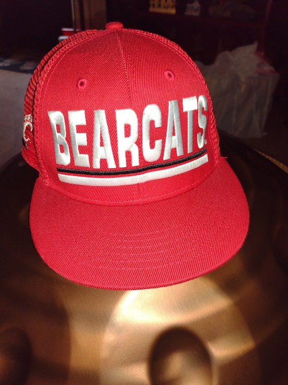 Vintage Cincinnati Bearcats Basketball Hat