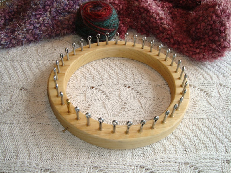 peg knitting