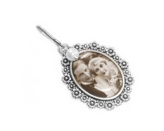 Bridal bouquet pendant with photo,Memorial