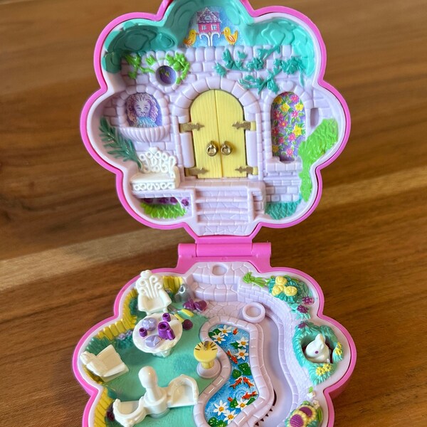 Vintage Polly Pocket Garden Surprise compact 1990 90s pink  toy Bluebird