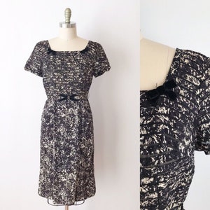 SIZE M Vintage 1950s Floral Detailed Pencil Dress Chic M