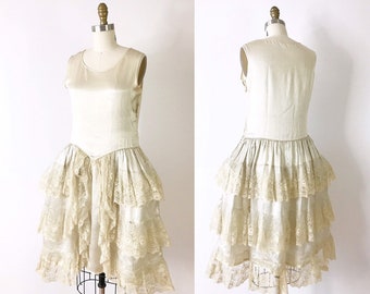 SIZE S 1920s Flapper Trouwjurk / Jaren 20 Robe de Style Kant en Zijde Trouwjurk / Jazz Age Bruids Zijde Ivoren Jurk met Fietstassen