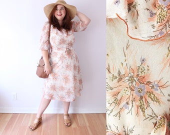 SIZE M/L Vintage 1970s Fluttery Floral Dress White Sweet Cottagecore Sheer Floral 70s Flutter Sleeve