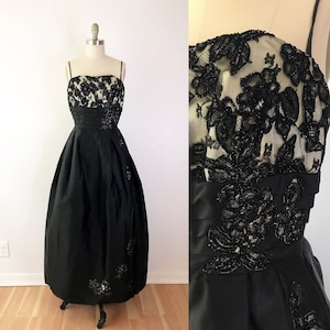 SIZE XS / XXS 60s Formal Lace Dress - Vintage 1960s Long Black Maxi Dress - Structured Full Skirt Prom Dress - Audrey Hepburn Celia Bowen