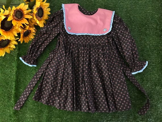 SIZE 3-4T 70s Floral Prairie Girls Dress / Vintag… - image 1