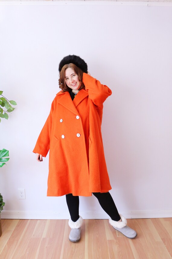SIZE M/L Vintage 1970s Mohair Orange Coat - Bright