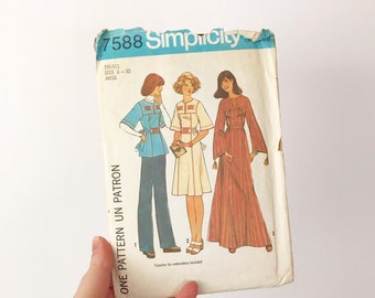 Vintage 1970s Simplicity 7588 Size 8-10 Juniors Maxi Dress or Knee Length Dress Pattern Kaftan Caftan Boho