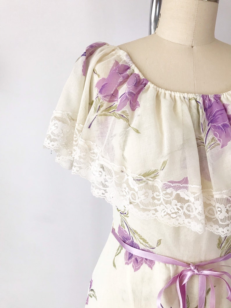 SIZE S Vintage 1970s Purple Peasant Prairie Dress Ruffle Tiered Floral Off the Shoulder Gauze Cottagecore Hawaiian image 2