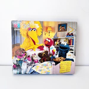 ヴィンテージ セサミストリート パズル 24ピース 幼児向け ビッグピース 12x15インチ - ドール病院パズル - ビッグバード エルモ クッキーモンスター 90年代