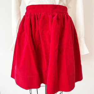 SIZE 4 Ralph Lauren Y2K Red Corduroy Mini Skirt Wide Wale Soft Corduroy Bright Red Short Skirt Pockets image 3