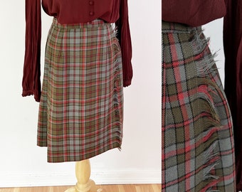 SIZE XS Vintage 1960s Fall Box Pleated Skirt - Wool Peck & Peck Tartan Schoolgirl Skirt - Dark Academia
