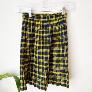 Girls 8 Years Girls Plaid Skirt, Vintage Plaid Skirt, 1950s Girls Plaid Skirt / Vintage Blue Plaid Kilt Skirt / Winter 8 Youth 8 Girl image 3