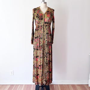 TAGLIA S/M Tuta Paisley a gamba larga anni &#39;70 / Tuta con paillettes anteriori anni &#39;70 / Tuta psichedelica nera e arancione con drappeggio funky