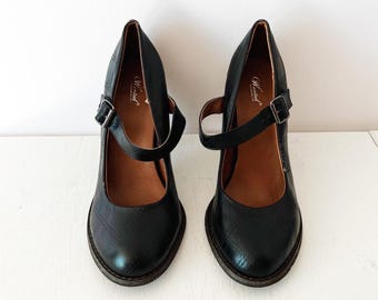 Y2K Wanted Bandy Mary Jane Pumps Black Quilted Block Heel Size Dark Academia 9