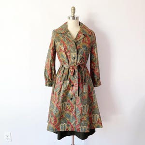 Vintage 1970s Paisley Trench Coat Rain Slicker Patterned Tie Waist Pockets