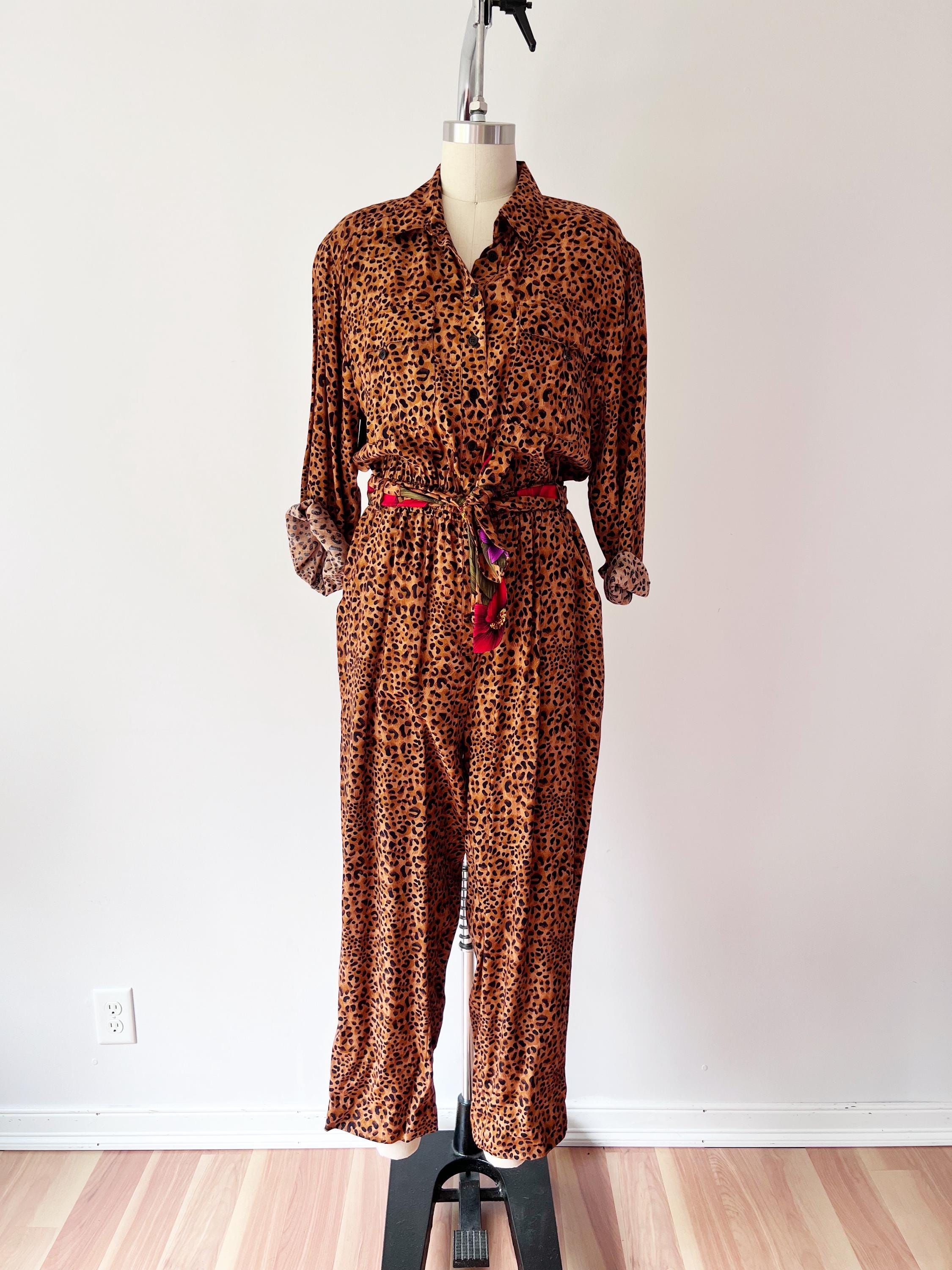SIZE M/L 1990s Leopard Print Jumpsuit by SK & Company - 90s Long