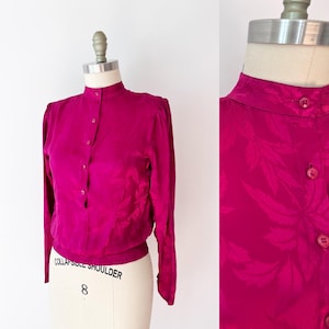 SIZE XS / S 1980s Hot Pink Silk Blouse / Long Sleeve Leaf Print Woven Top / Pure Silk Bouson Shirt Maximalist Magenta