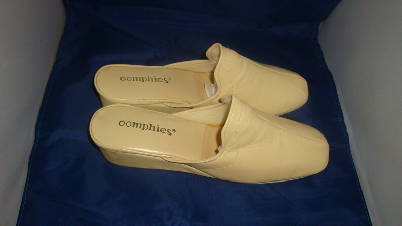oomphies slippers sales