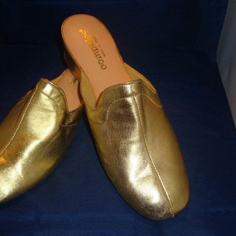 Bedroom Slippers - Etsy