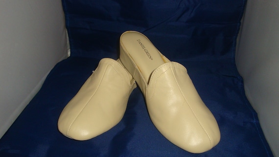 daniel green classic slippers