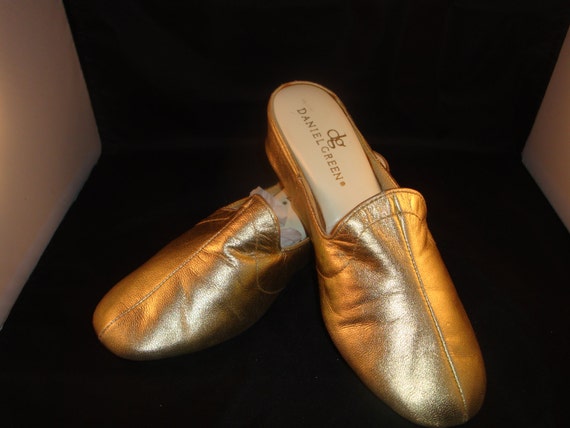 daniel green gold slippers