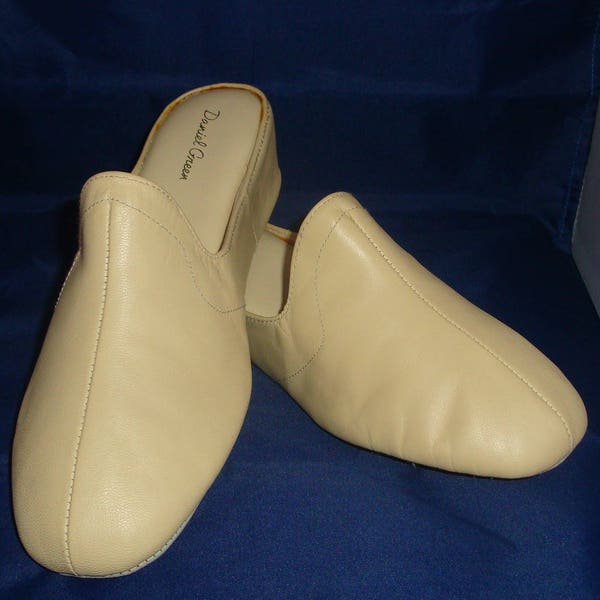 Vintage Daniel Green Classic Bone Leather Slippers Shoes Size 8.5 (New Old Stock)