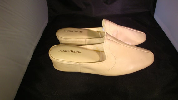 Vintage Daniel Green Classic Bone Leather Slipper… - image 3