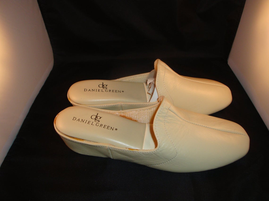 Daniel Green Slippers Womensnull