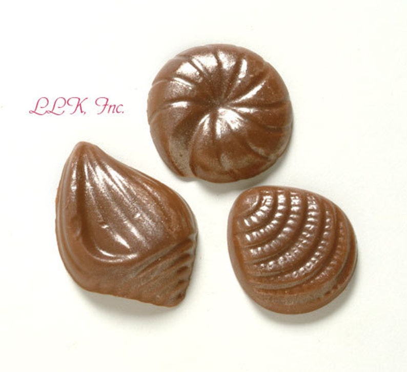 Pearlized Chocolate Seashells 1 lb, approx 43 pcs. Cake Decoration, Luster Finish, Approx Sizes 1 3, Asst. Flavors Bild 6