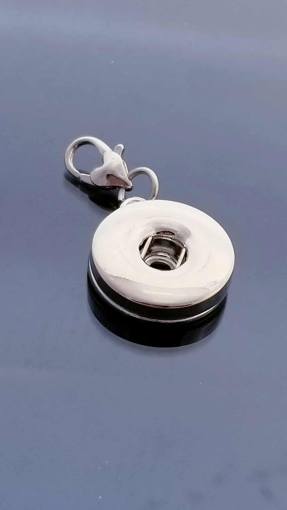 Snap Button Pendant/ Snap Button Clip On Charm /Snap Button Jewelry /Size 18mm