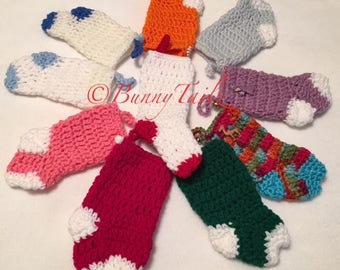 Crochet Mini Stockings, Christmas Stockings, Gift card holder, Gifts under 10, Stocking Stuffers, READY TO SHIP, Miniature Stockings