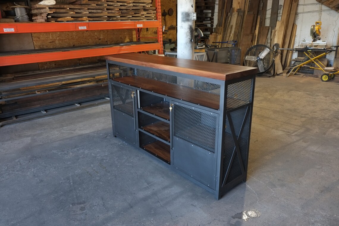 Gabinete de licores de nogal industrial moderno vertical / | Etsy