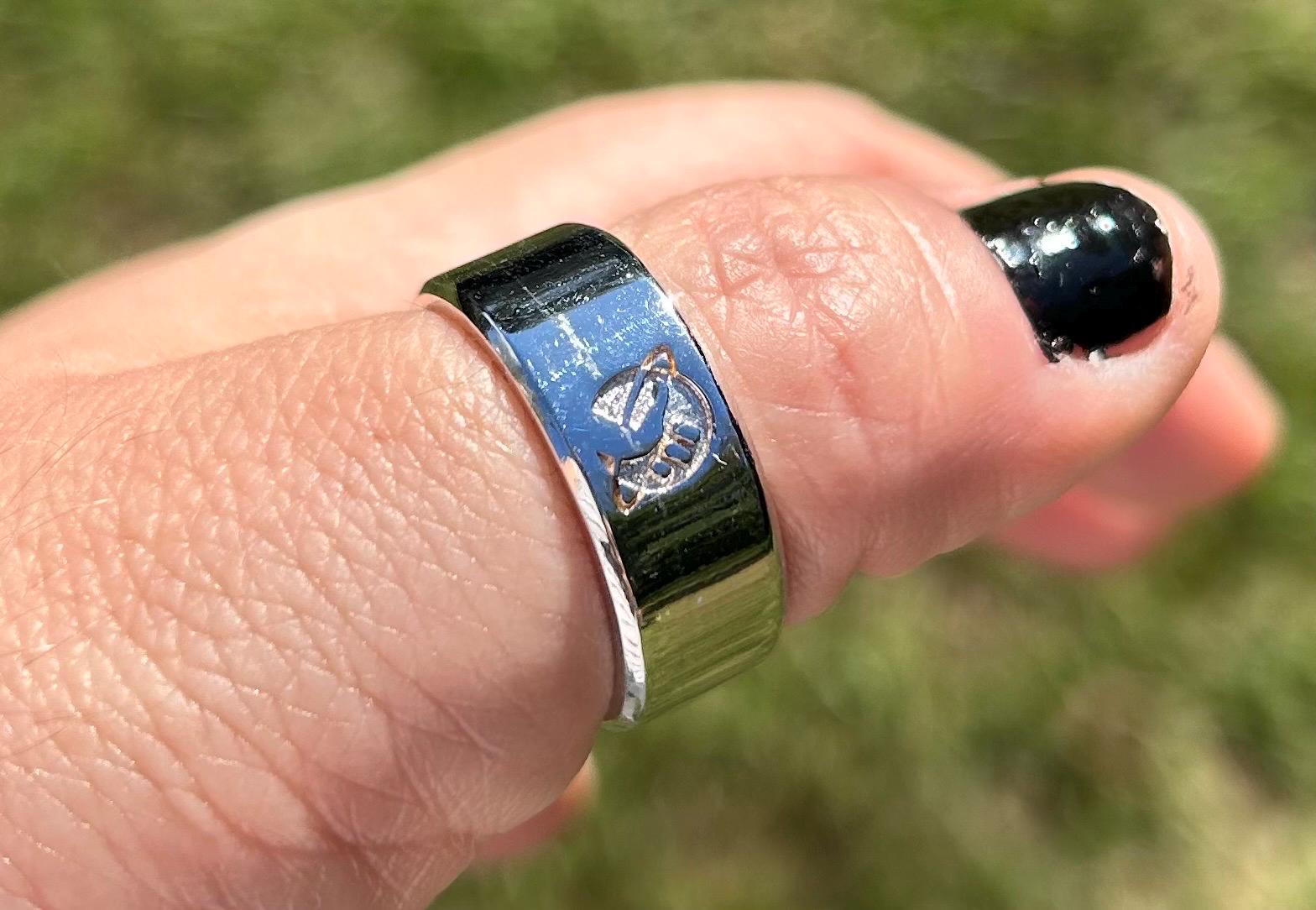 Hitchhikers Guide to the Galaxy Ring