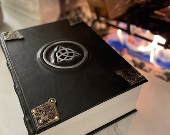 Extra Large 1000 pages grimoire Custom blank leather grimoire Black
