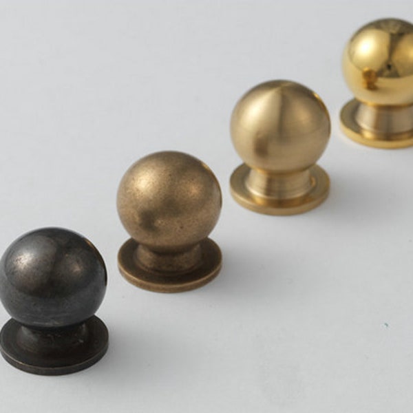 Bouton Boutons en laiton Mini bouton non laqué Petits petits boutons d’armoire Commode Pull Tiroir Tire Antique Bronze Noir Rétro Lynns Matériel Brossé