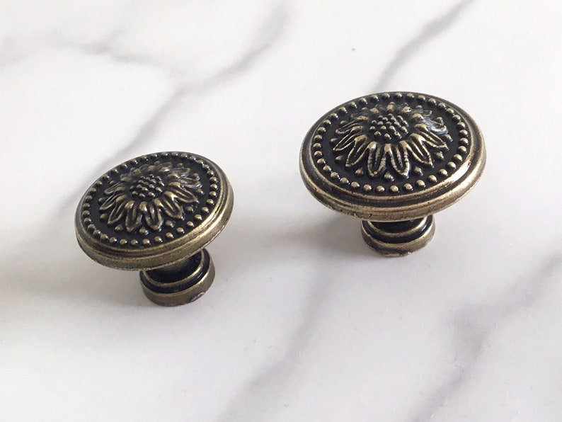 2-1/2 3 Centers Drop Bail Drawer Pull Vintage Style Dresser Pull Drawer Pulls Handles Antique Bronze Cabinet Handle Knob 2.5 64 76 mm image 3