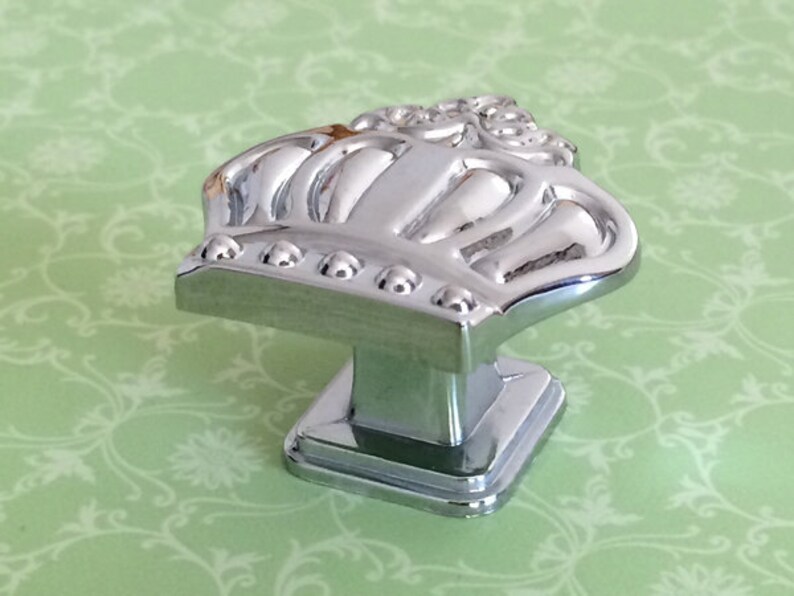 Crown Knobs Dresser Knob Drawer Knobs Pulls Handles Cabinet Knobs Pull Handle Decorative Furniture Knob Brass Hardware