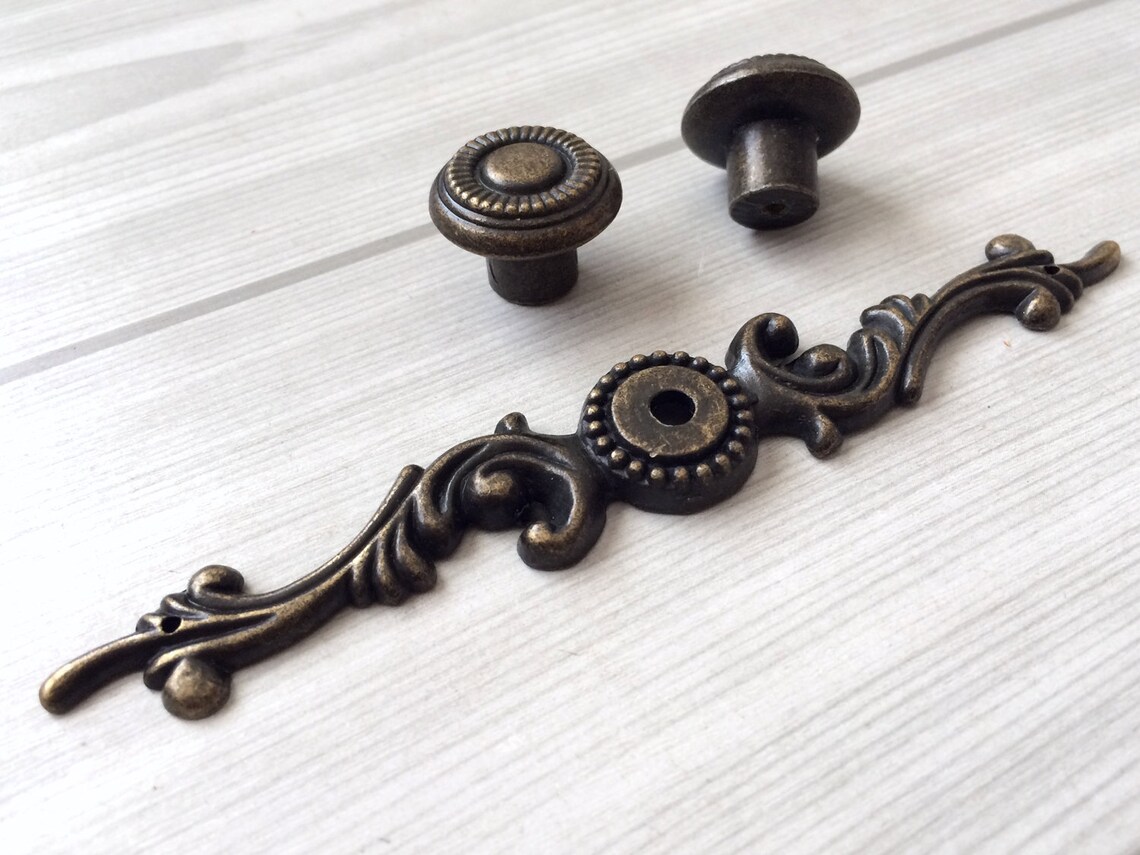 Rustic Dresser Drawer Knobs Pulls Backplate Antique Bronze Etsy