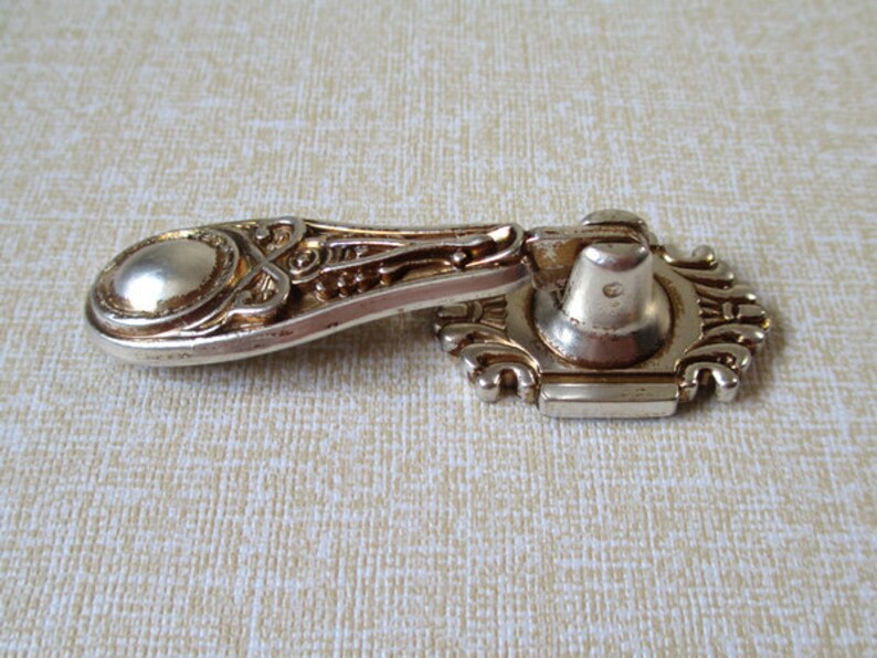 Antique Silver Dresser Drawer Pull Handles Knob Metal Drop Ring Pulls Shabby Chic Vintage Style Cabinet Handle Pull Knobs Hardware 186