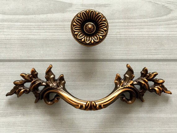 3 Drawer Pull Handles Knob Flower Dresser Knobs Leaf Etsy