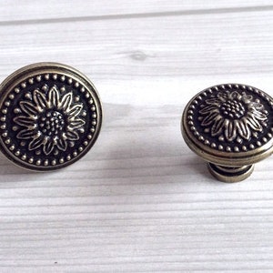 3 3.75 5 6.25 Aparador Perillas | Etsy