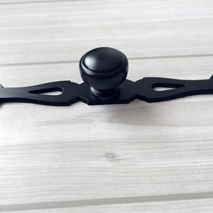 Negro perillas Dresser perilla bail Cajón tira de las manijas | Etsy