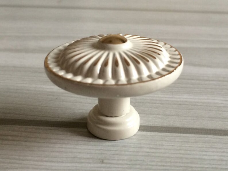 Shabby Chic Dresser Knob Pull Drawer Knobs Pulls Handles Cream Etsy UK