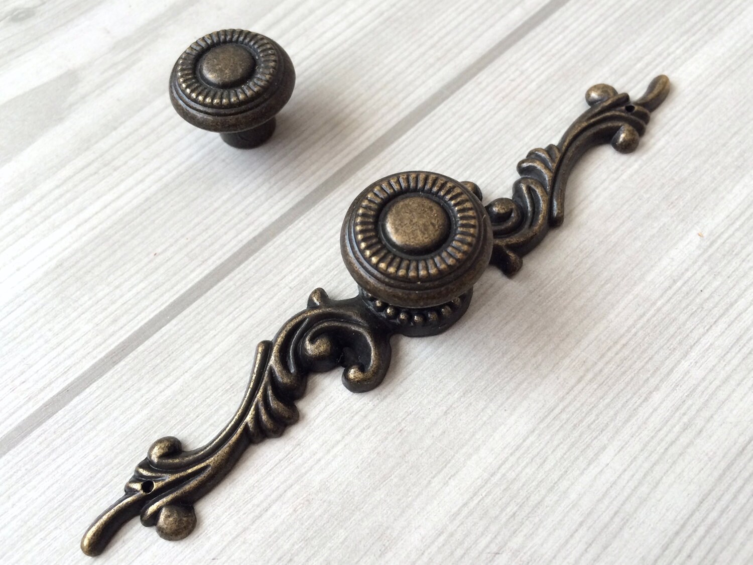 Rustic Dresser Drawer Knobs Pulls Backplate Antique Bronze Etsy