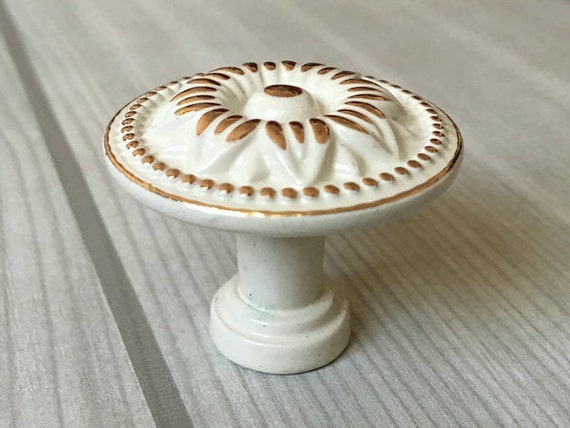 2.5 Shabby Chic Dresser Pull Drawer Pulls Handles White Gold Rustic Kitchen Cabinet Handle Door Knobs Pull French Country 2 12 64 mm