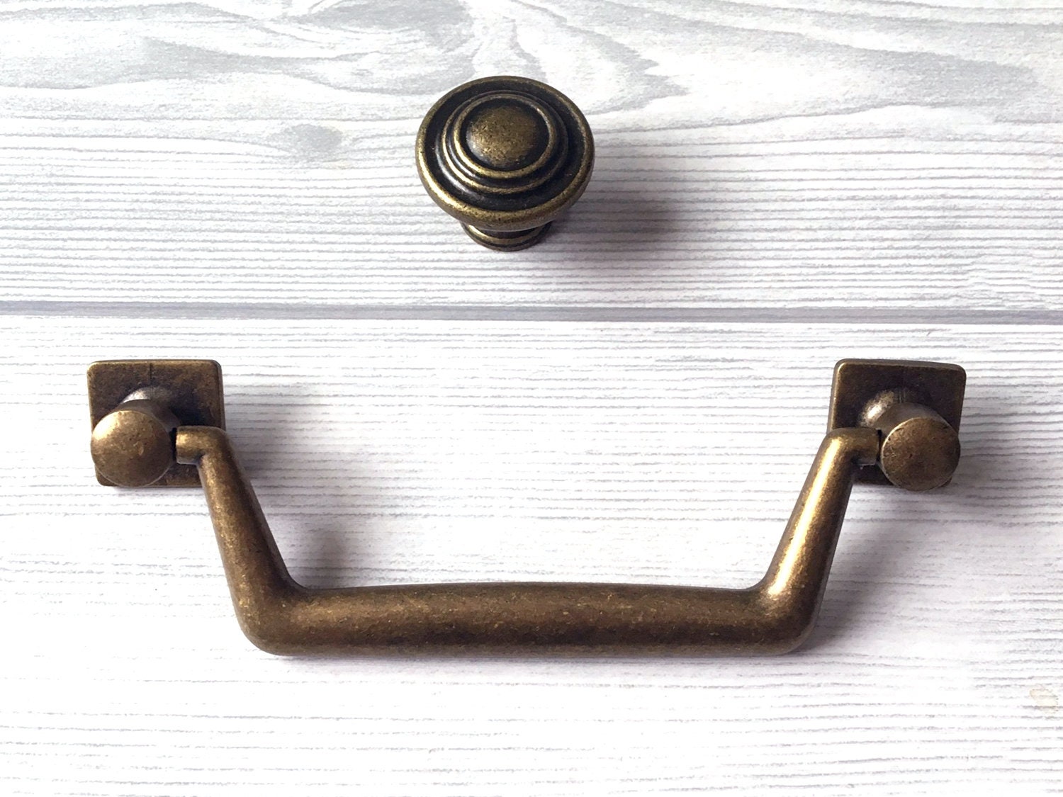 5 Vintage Style Dresser Knob Pull Drawer Knobs Pulls Etsy