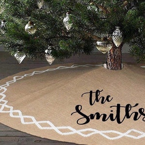 Personalized christmas tree skirt. Christmas tree skirt. Personalized tree skirt. Burlap tree skirt. Burlap christmas tree skirt.