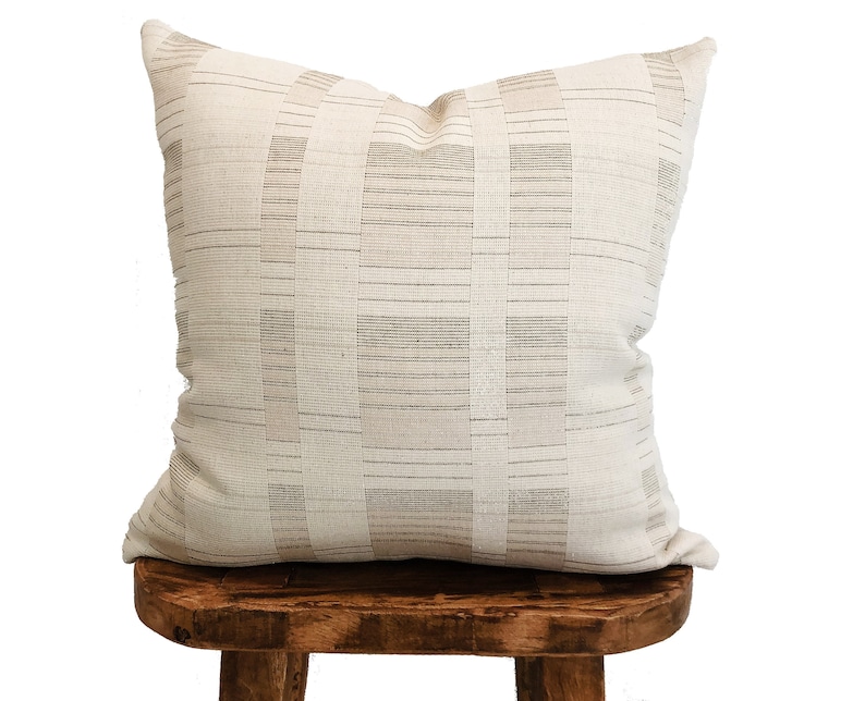 BRECCIAhome Madison Offset Stripe Pillow - Thumbnail 3