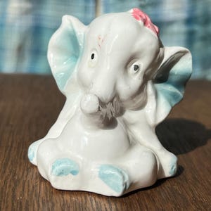 Vintage Baby Elephant Figurine Ceramic 1950’s Pink Bow