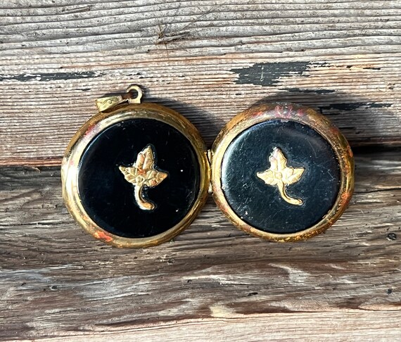 Beautiful Double Sided Victorian Mourning Locket … - image 5